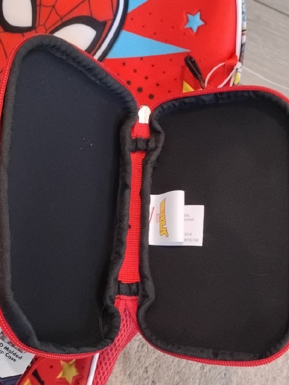 Spider-Man 5 Pc Backpack Set - Picture 8 of 16